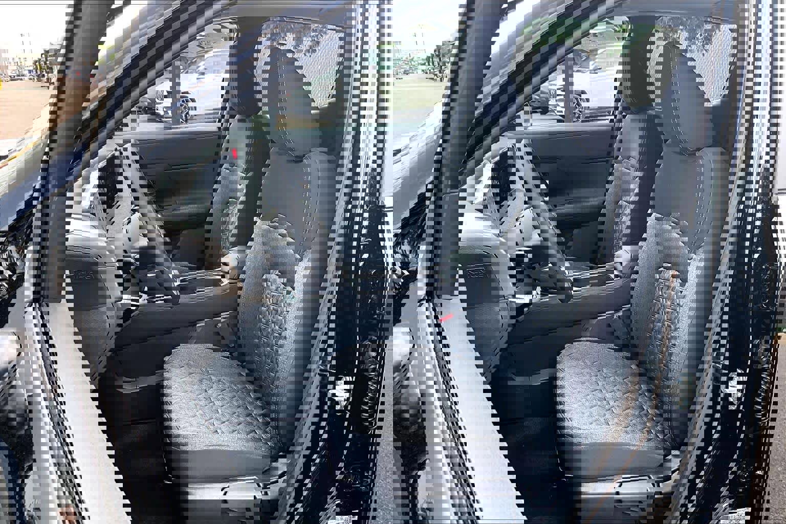 New 2026 Nissan Kicks SV image 15