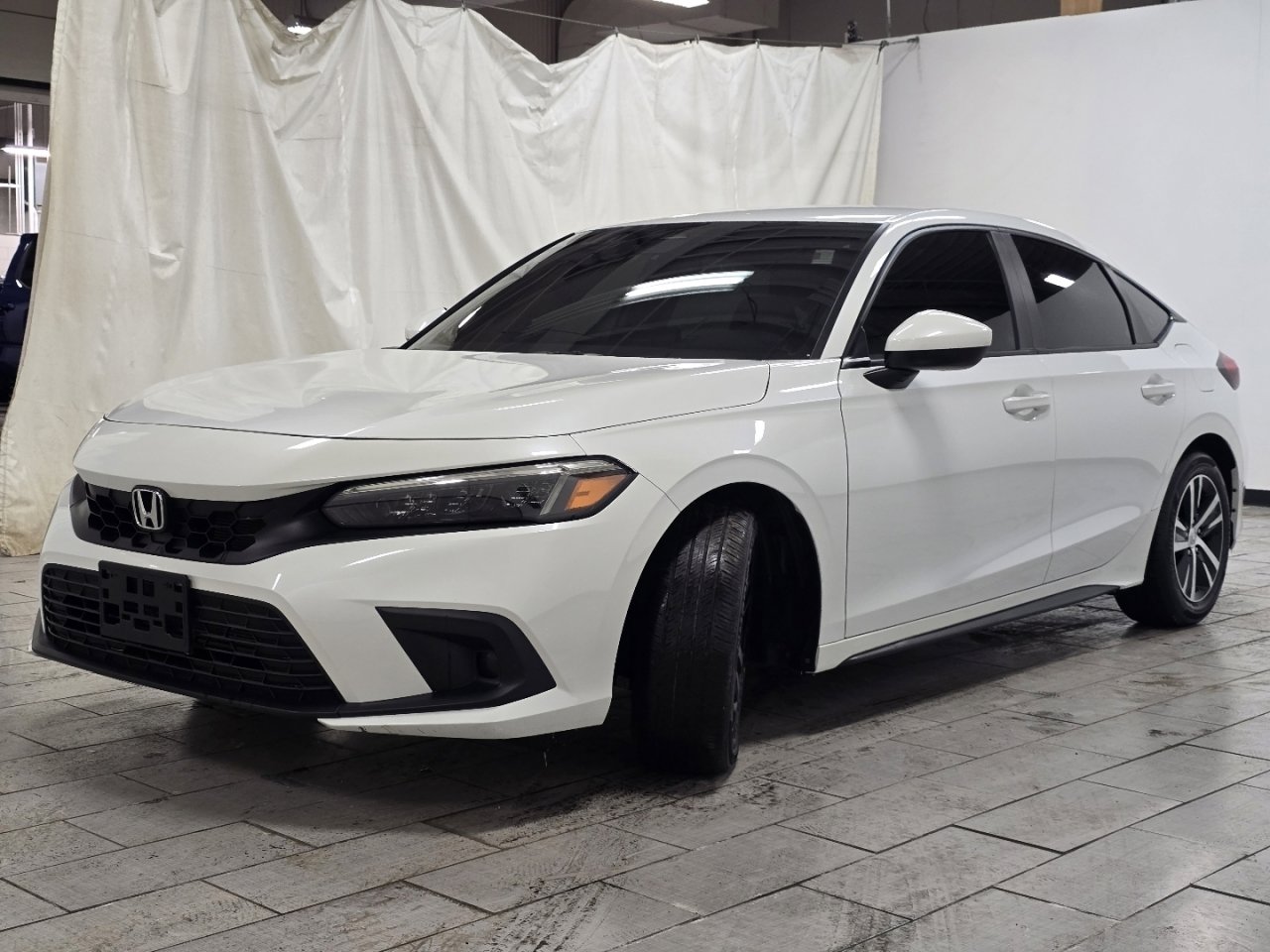 Used 2023 Honda Civic LX image 10