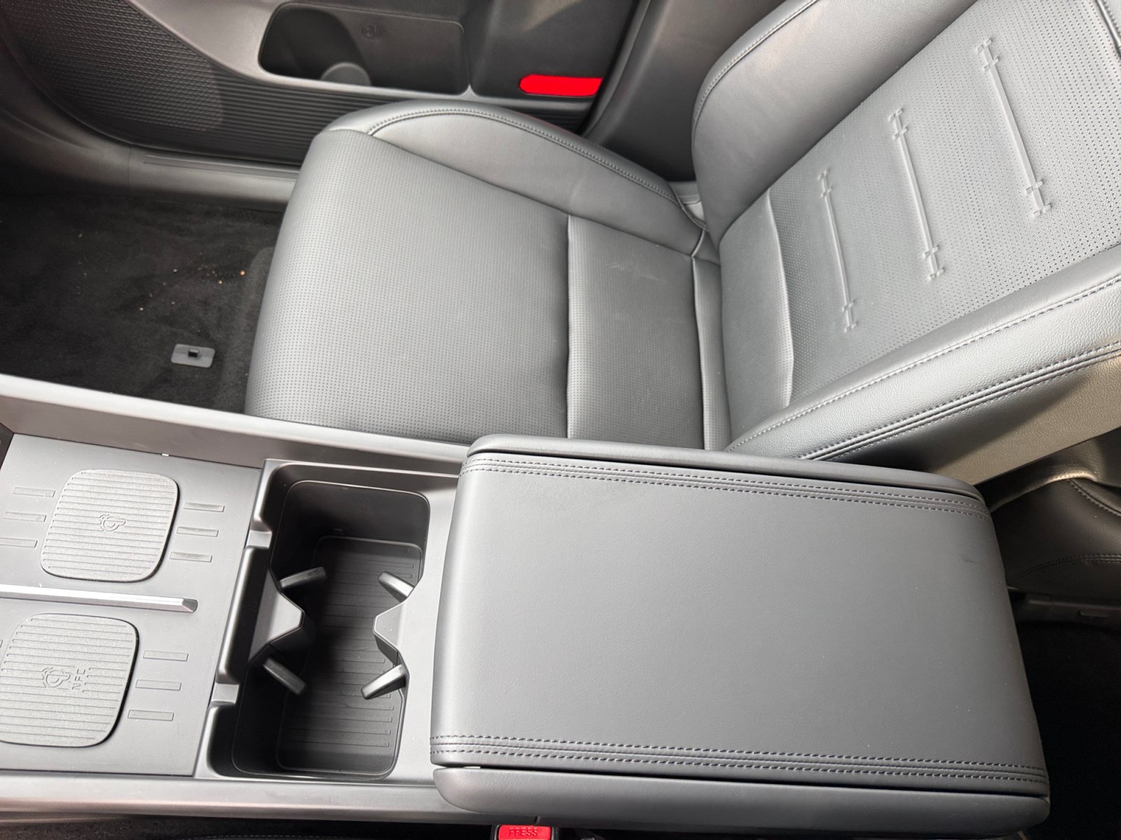 New 2026 Hyundai Santa Fe Limited AWD/4WD image 14