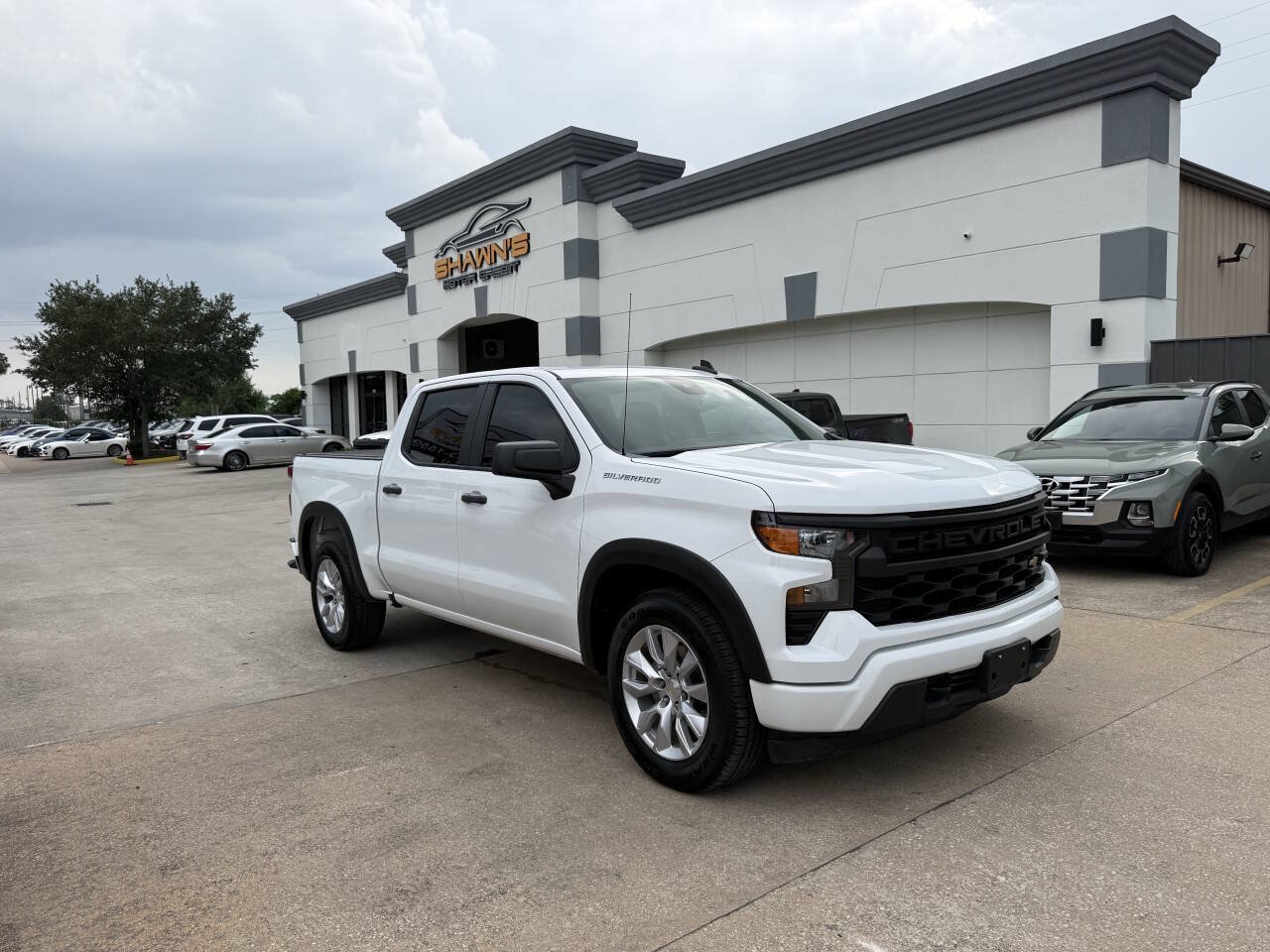 Used 2023 Chevrolet Silverado 1500 Custom RWD image 40