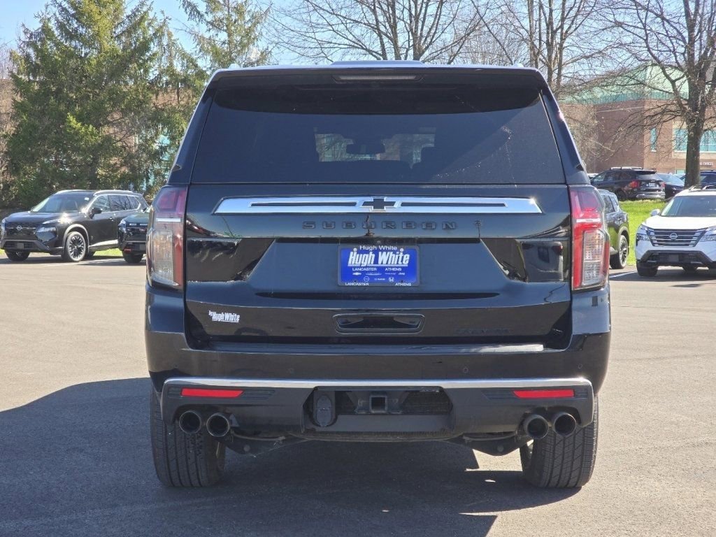 Used 2024 Chevrolet Suburban Premier image 11