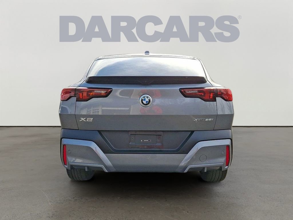 Used 2025 BMW X2 xDrive28i image 5