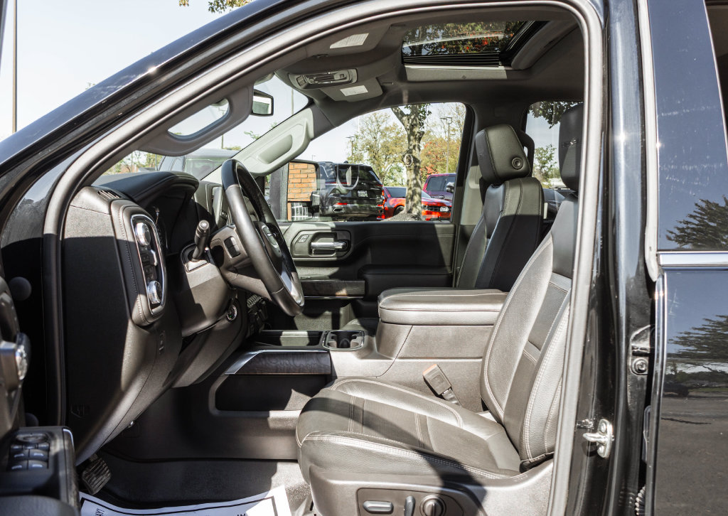 Used 2023 GMC Sierra 3500 Denali AWD/4WD image 28