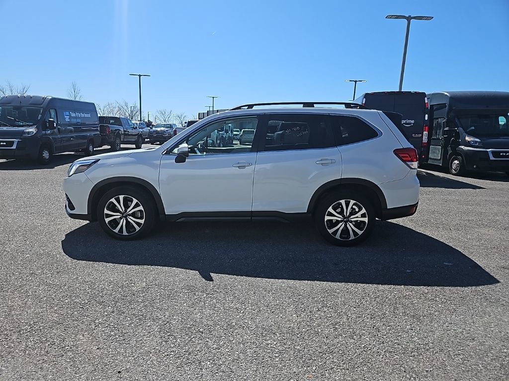 Used 2024 Subaru Forester Limited image 4