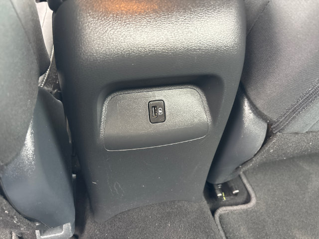 Used 2024 Nissan Sentra SV FWD image 14