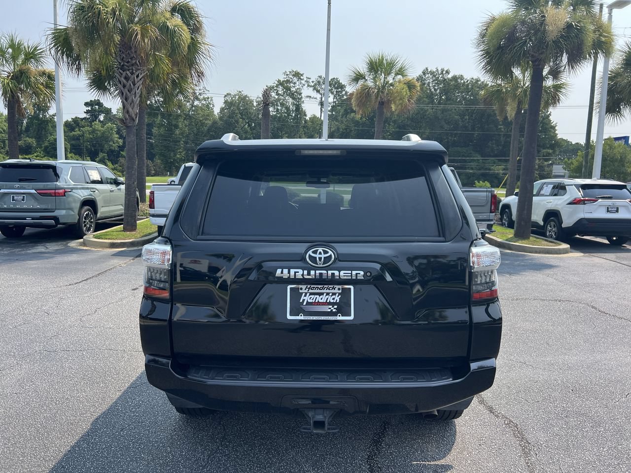 Used 2018 Toyota 4Runner SR5 Premium RWD image 9