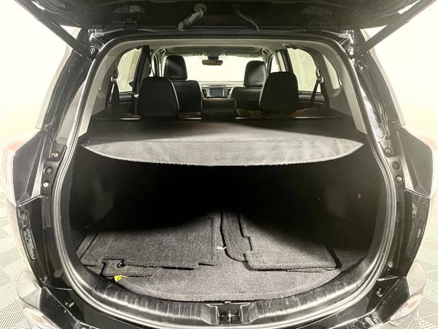 Used 2017 Toyota RAV4 Limited image 21