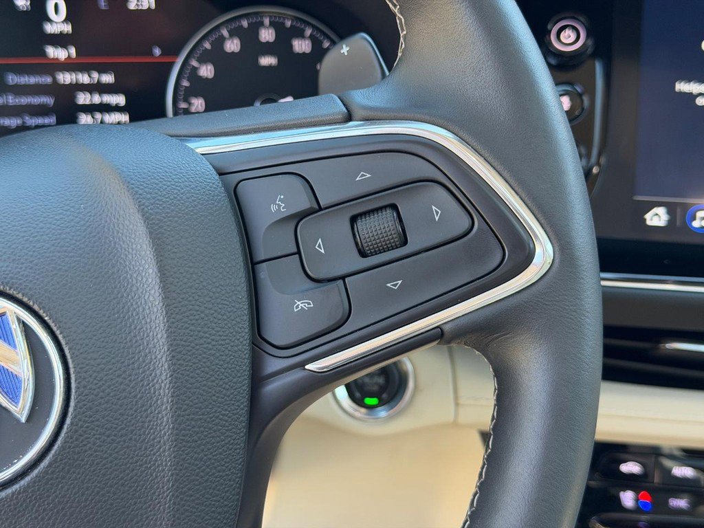 Used 2023 Buick Envision Avenir image 20