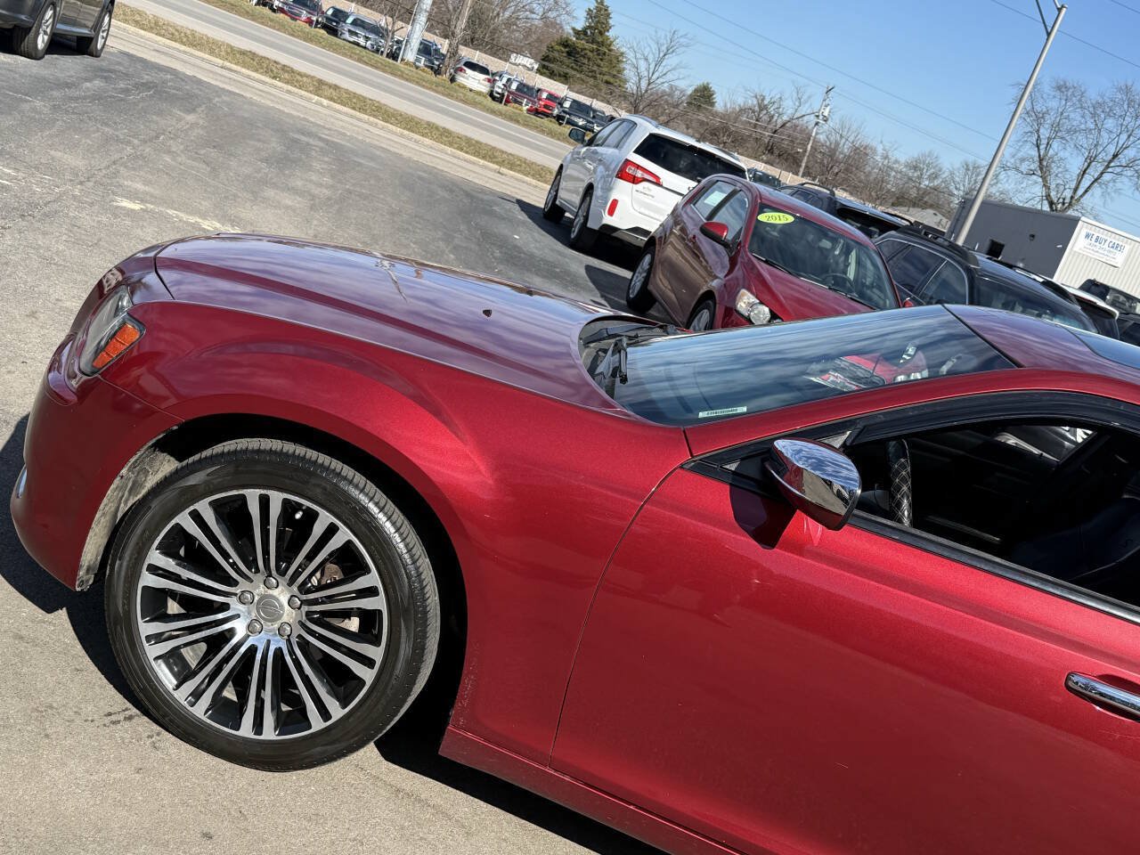 Used 2014 Chrysler 300 S RWD image 4