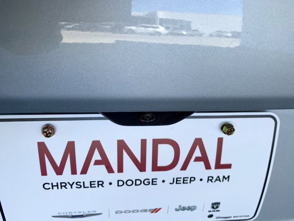 Used 2025 Jeep Grand Cherokee Limited image 51