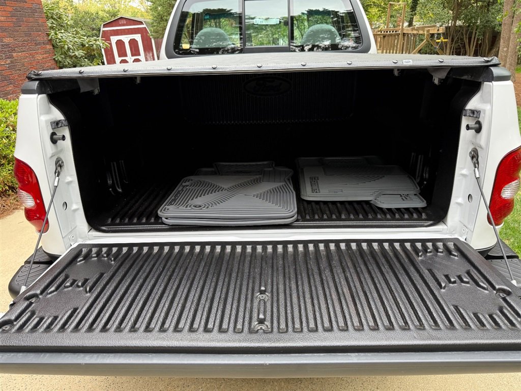 Used 1999 Ford F150 Lightning image 78