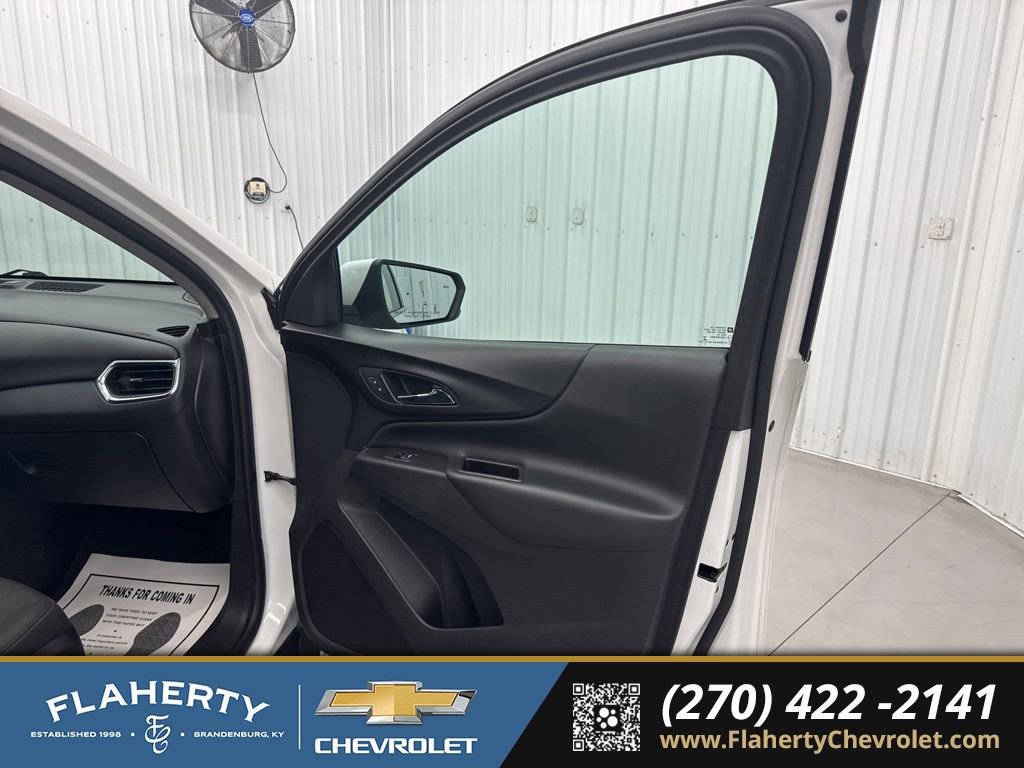 Used 2018 Chevrolet Equinox LT w/ Sun & Infotainment Package image 14