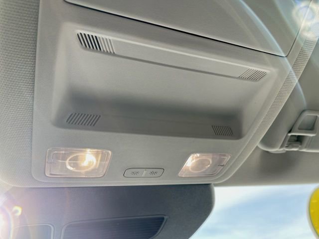 Used 2022 Ford Escape Titanium w/ Class II Trailer Tow Package image 36