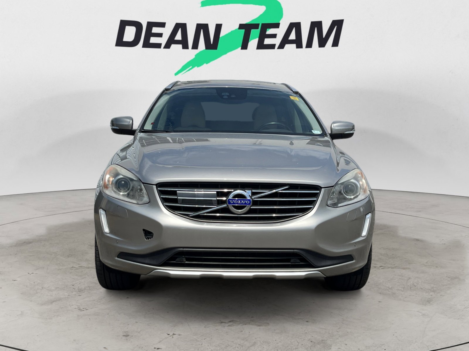 Used 2015 Volvo XC60 T6 Platinum AWD/4WD image 2