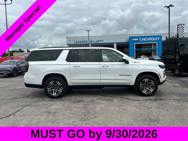 Used 2025 Chevrolet Suburban Z71 AWD/4WD image 2