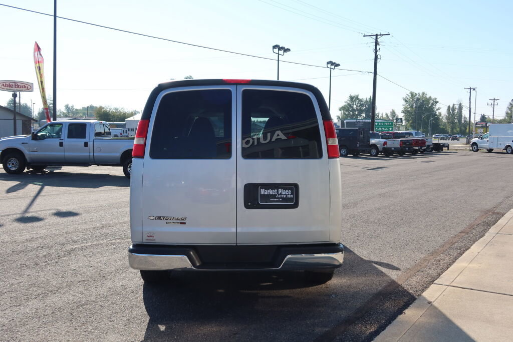 Used 2014 Chevrolet Express 1500 LT w/ LT Preferred Equipment Group image 7