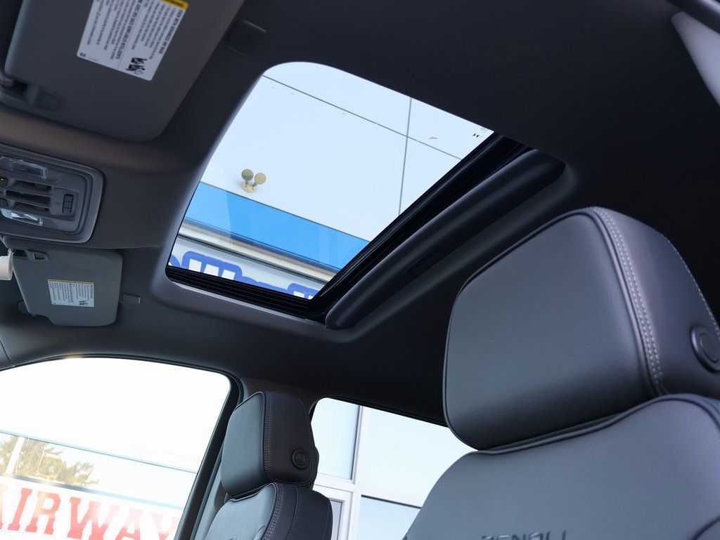 New 2025 GMC Sierra 2500 Denali w/ Denali Reserve Package image 26