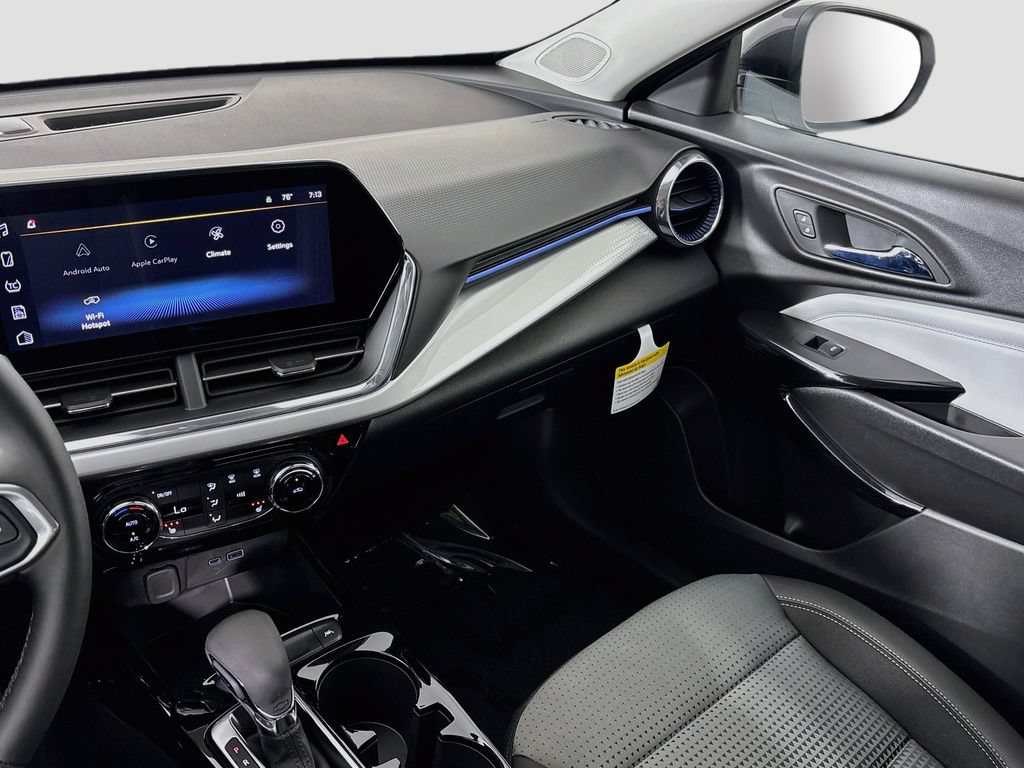 New 2026 Chevrolet Trax LT w/ Driver Confidence Package FWD image 22