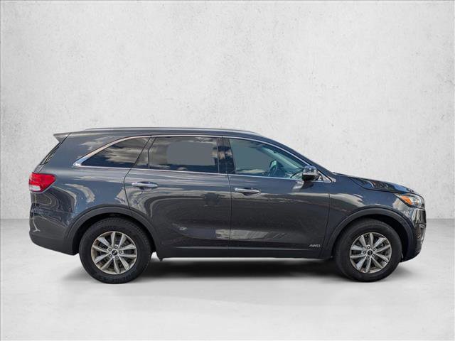 Used 2018 Kia Sorento LX image 4