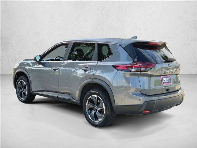 Used 2024 Nissan Rogue SV AWD/4WD image 7