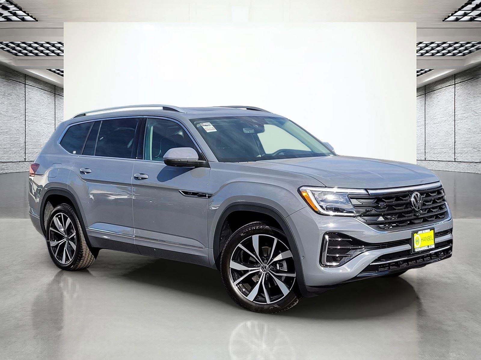 New 2026 Volkswagen Atlas SEL Premium R-Line image 2