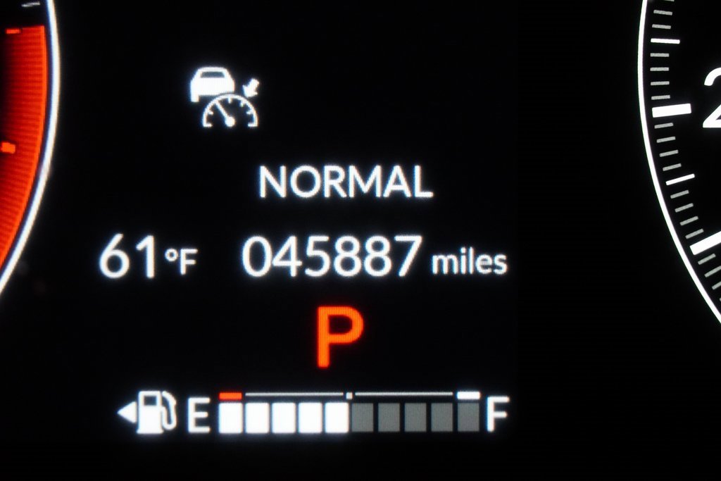 Used 2025 Honda CR-V EX image 6