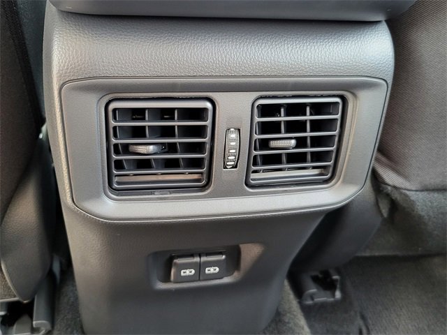 Used 2025 Toyota RAV4 XLE image 34