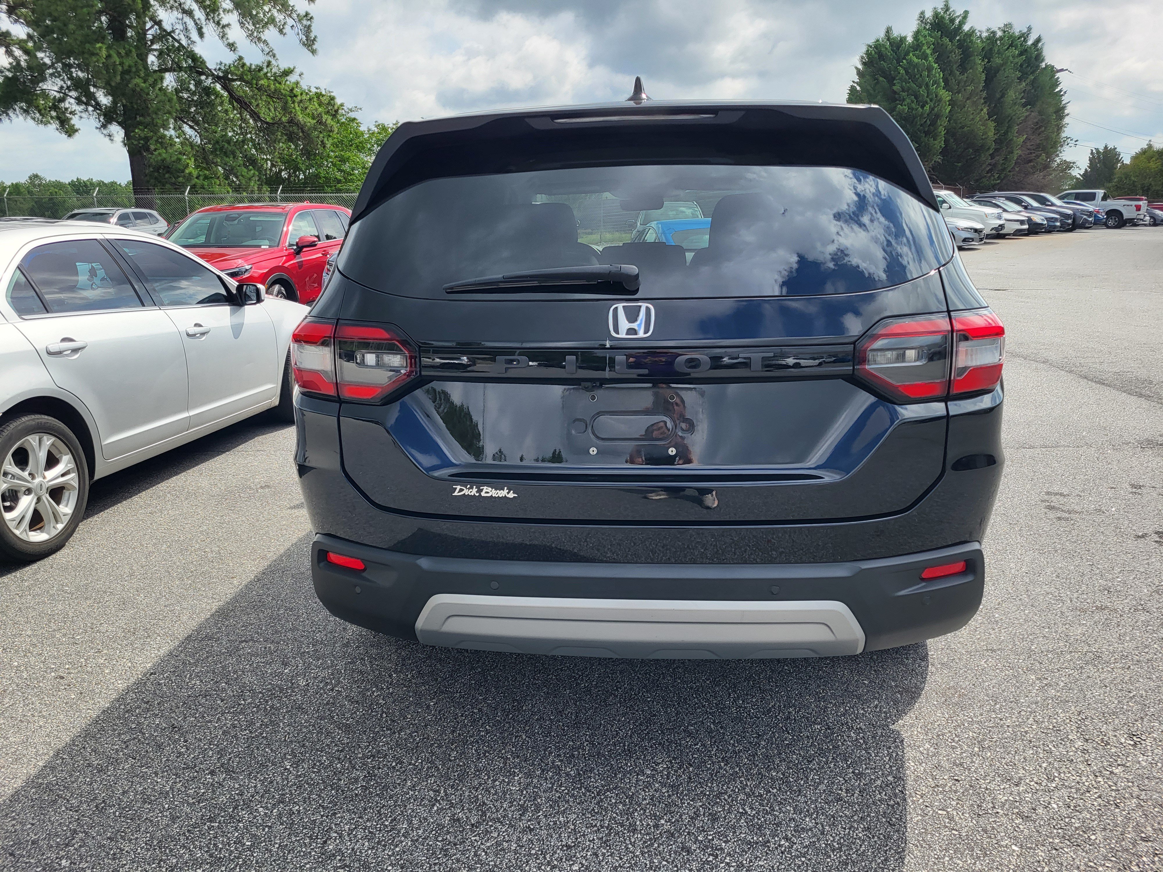 Used 2024 Honda Pilot EX-L image 5