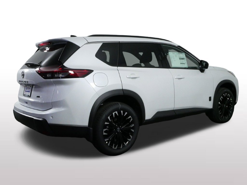 New 2026 Nissan Rogue Dark Armor AWD/4WD image 9