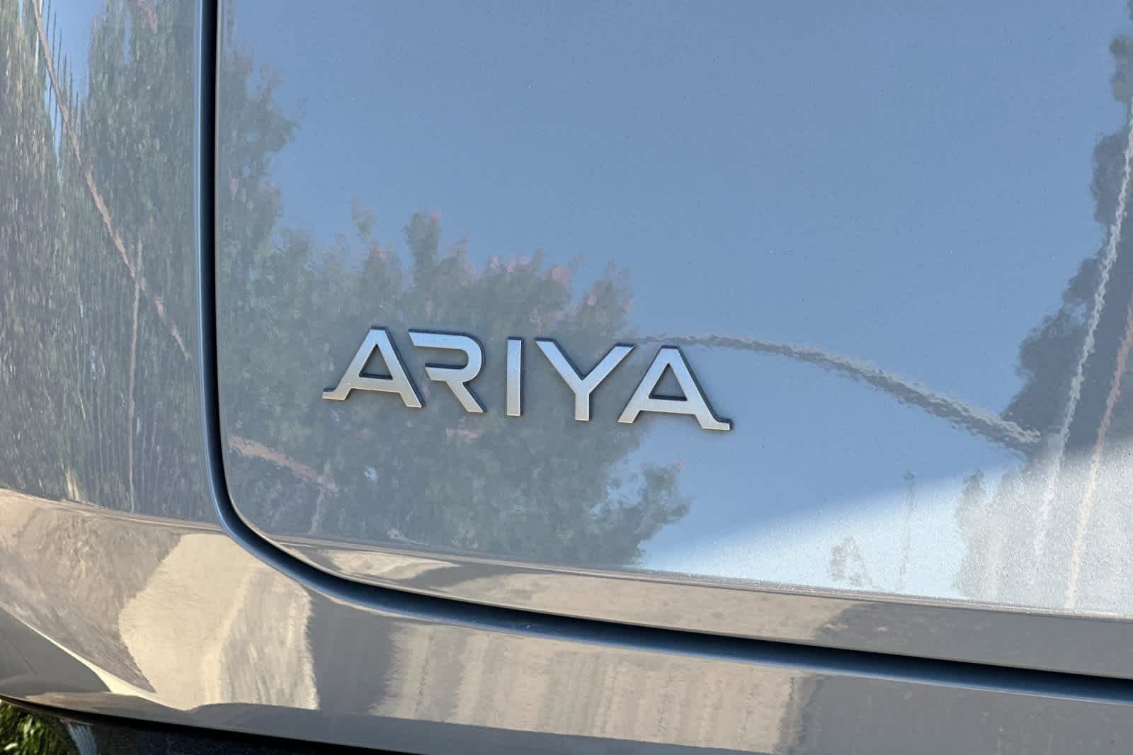 Used 2024 Nissan Ariya FWD image 28