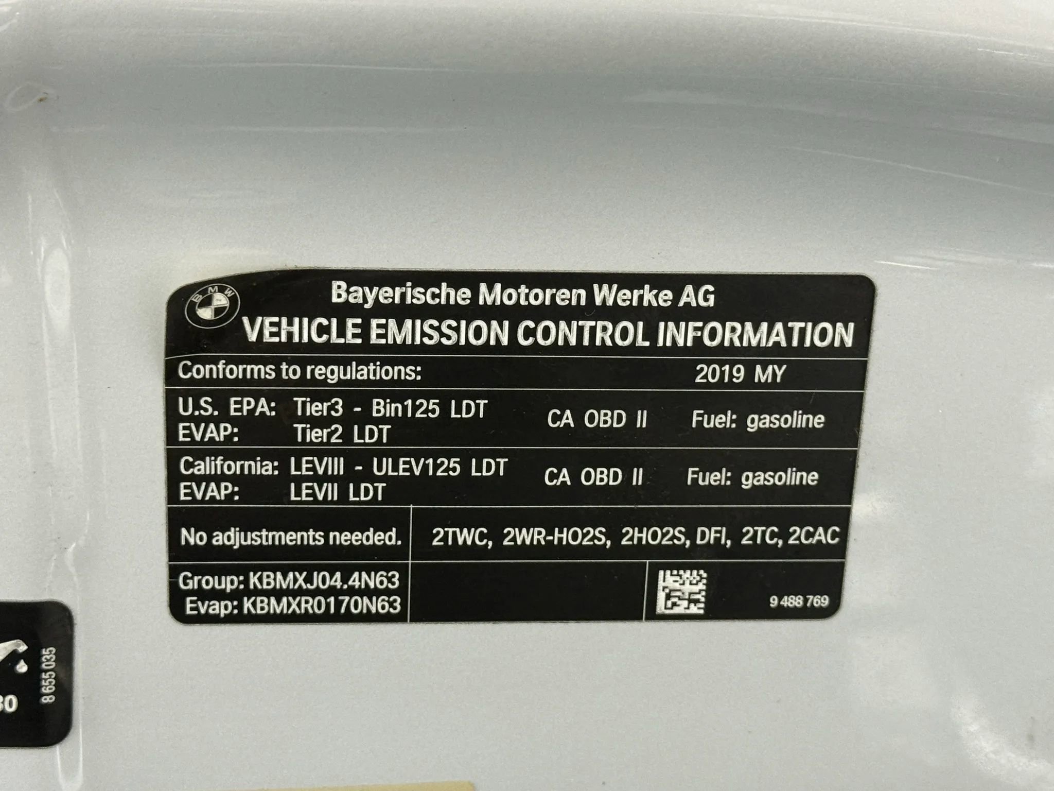 Used 2019 BMW X6 xDrive50i w/ M Sport Package image 51