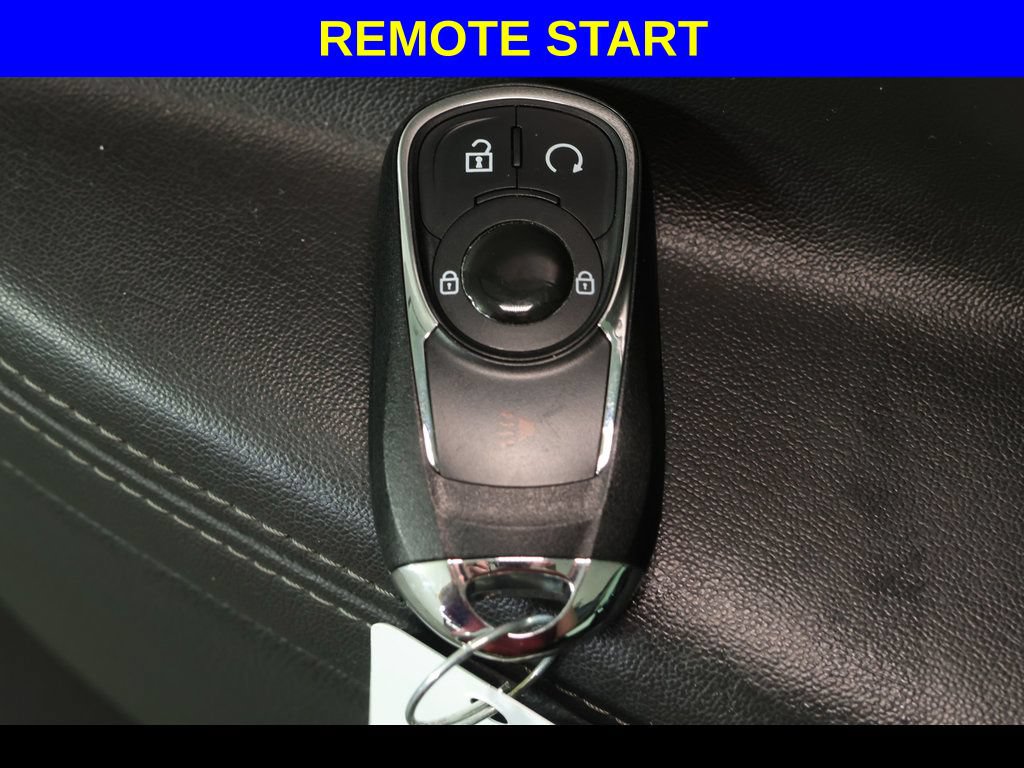 Used 2018 Buick Encore Essence FWD image 9