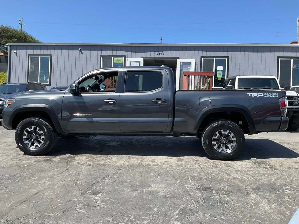 Used 2020 Toyota Tacoma TRD Off-Road w/ Technology Package AWD/4WD image 5