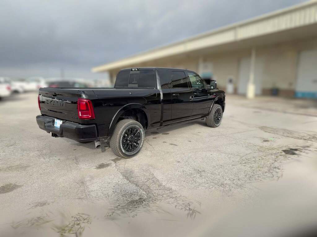 New 2026 RAM 2500 Limited image 12