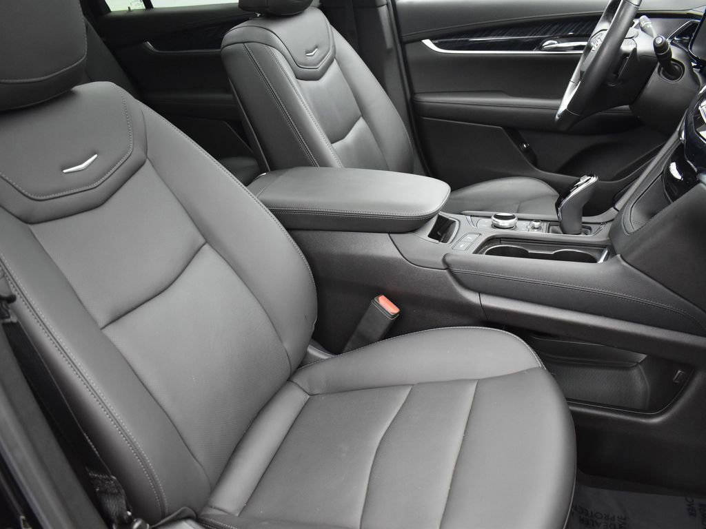 Certified 2024 Cadillac XT6 Premium Luxury w/ Technology Package image 37