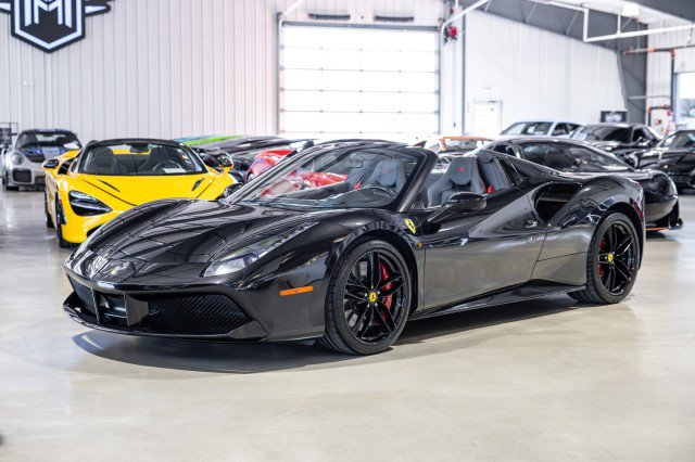 Used 2018 Ferrari 488 Spider RWD image 2