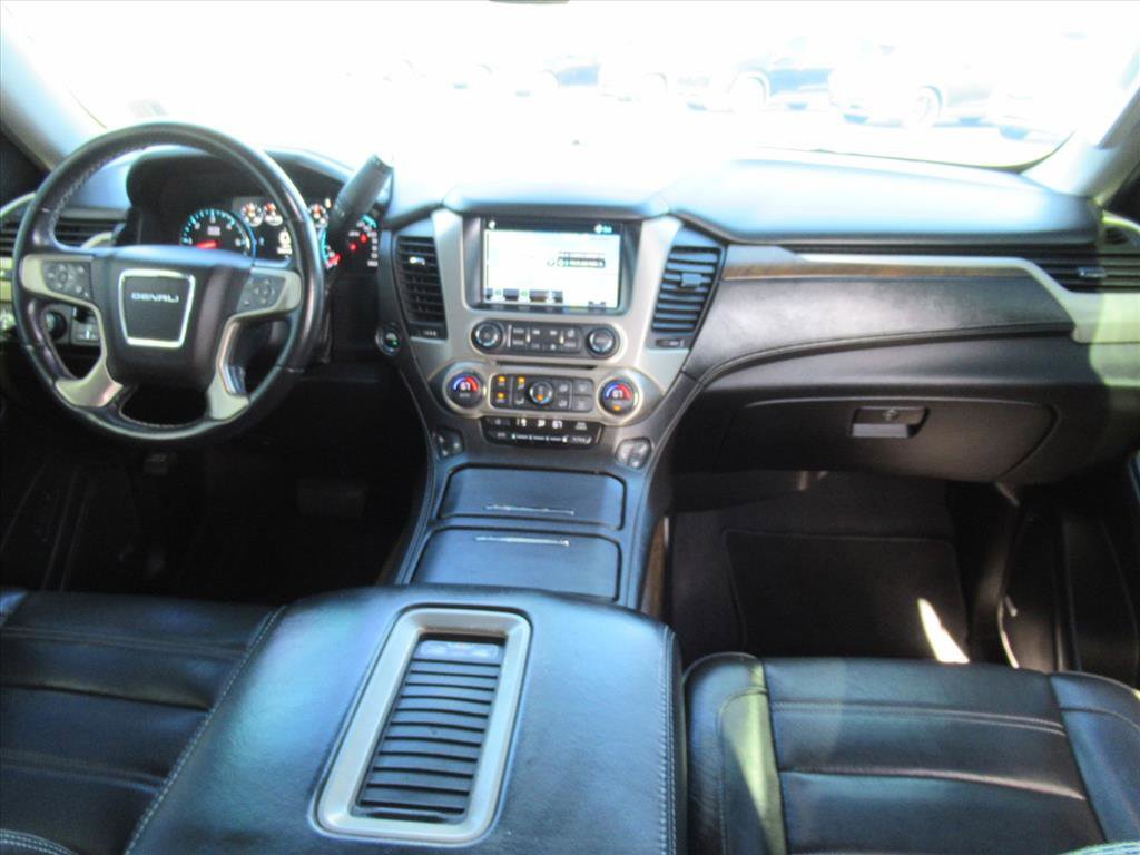 Used 2019 GMC Yukon XL Denali w/ Denali Ultimate Package image 14