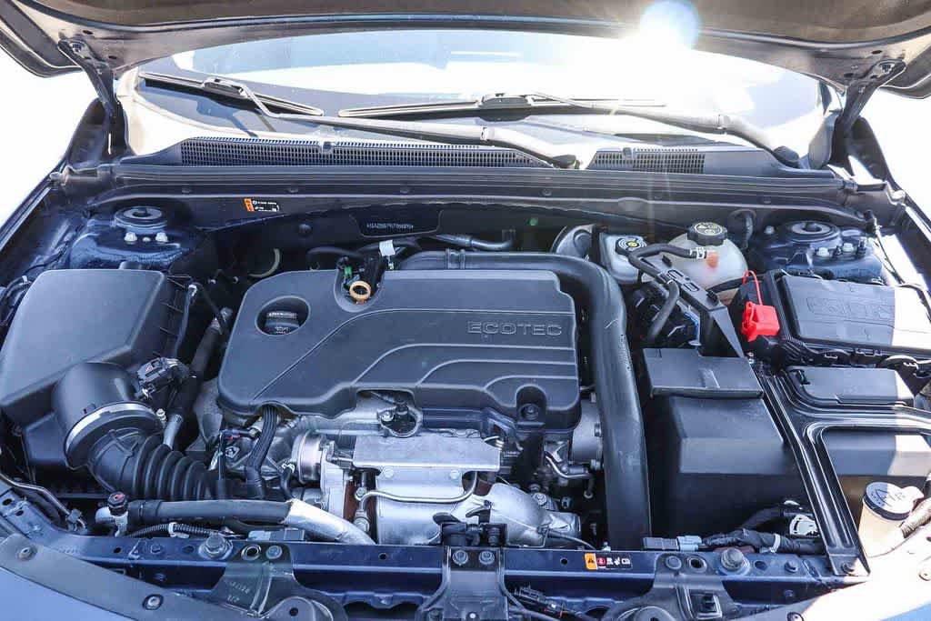 Used 2020 Chevrolet Malibu LT FWD image 28