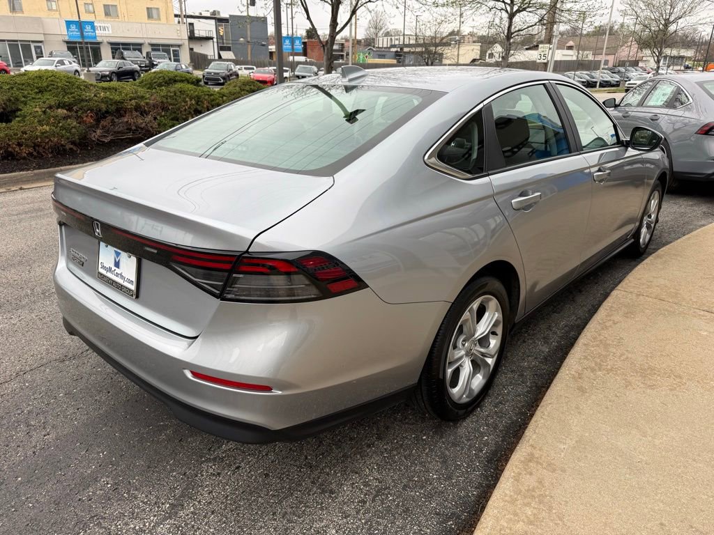 Used 2023 Honda Accord LX image 11