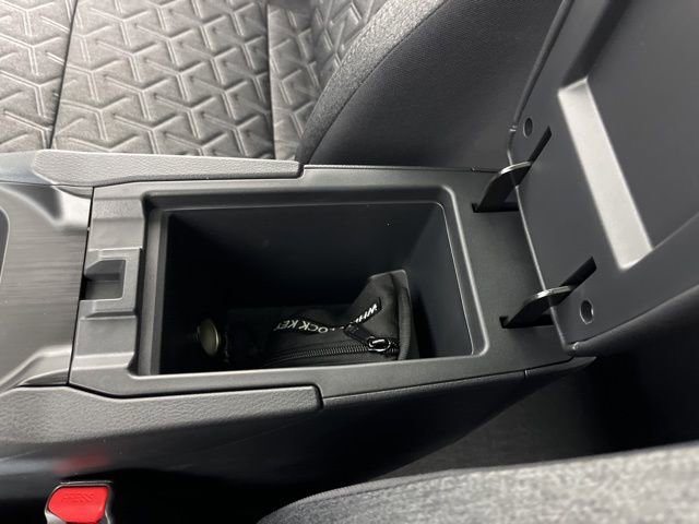 New 2026 Nissan Kicks SV w/ SV Premium Package image 30