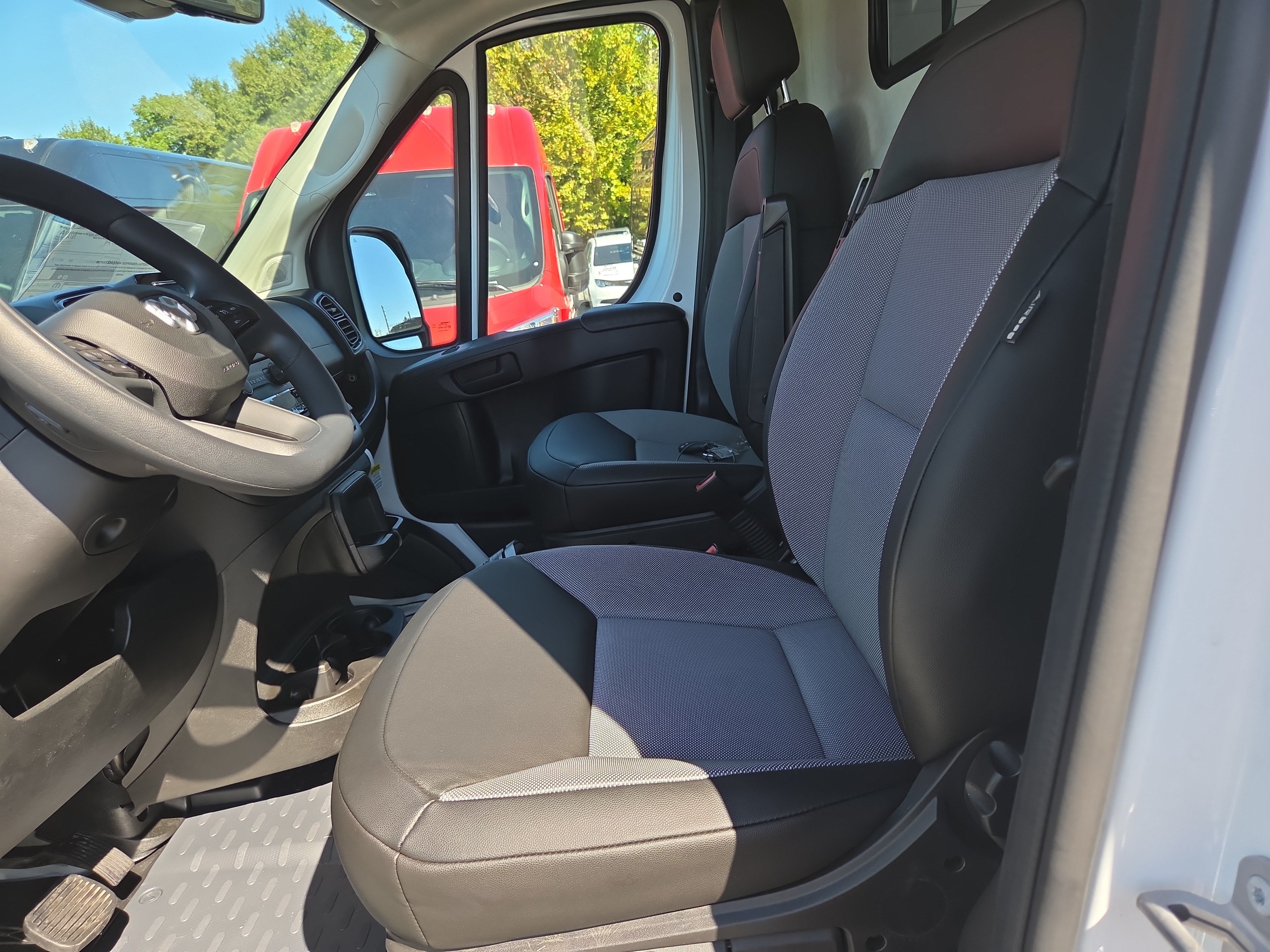 New 2027 RAM ProMaster 2500 w/ Safety Group FWD image 4
