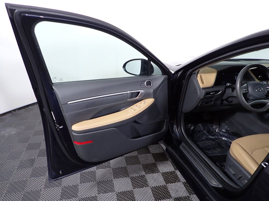 Used 2020 Hyundai Sonata Limited FWD image 21