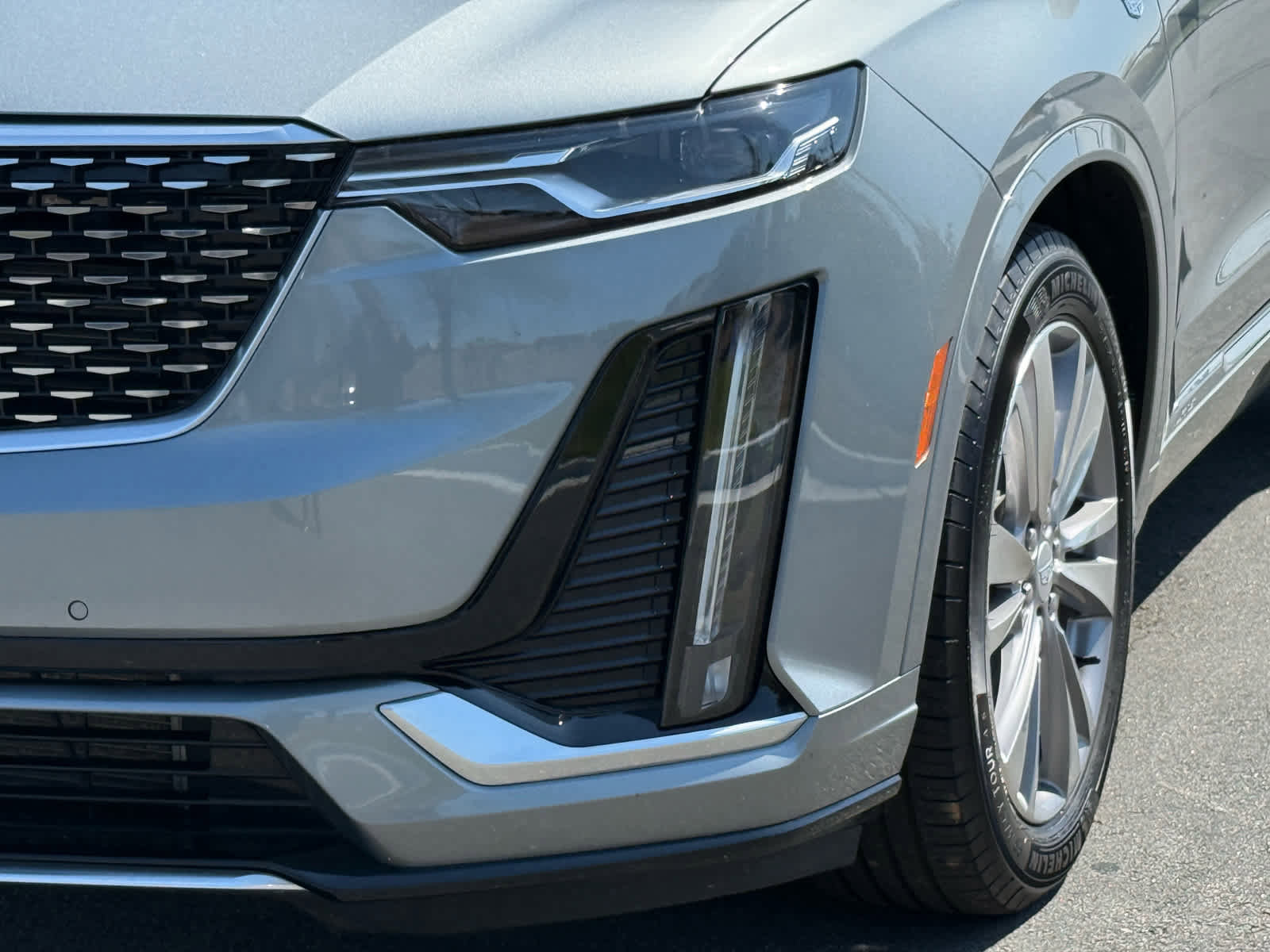 Used 2024 Cadillac XT6 Premium Luxury image 10