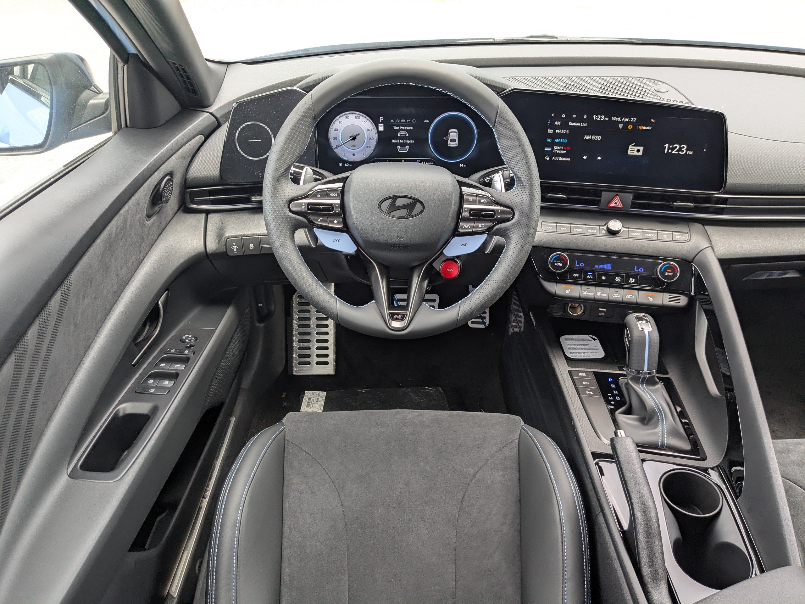 Used 2026 Hyundai Elantra N FWD image 17