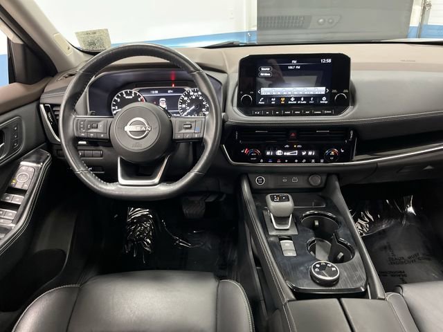 Used 2023 Nissan Rogue SL w/ SL Premium Package image 5