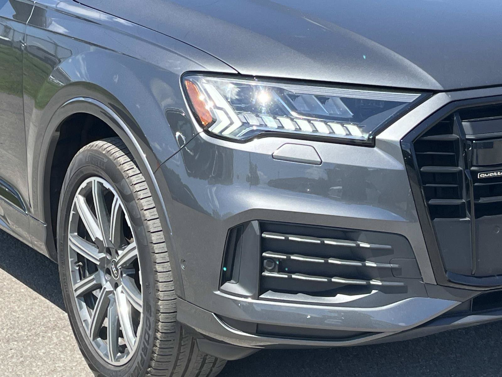 Used 2024 Audi Q7 2.0T Premium Plus w/ Premium Plus Package AWD/4WD image 9