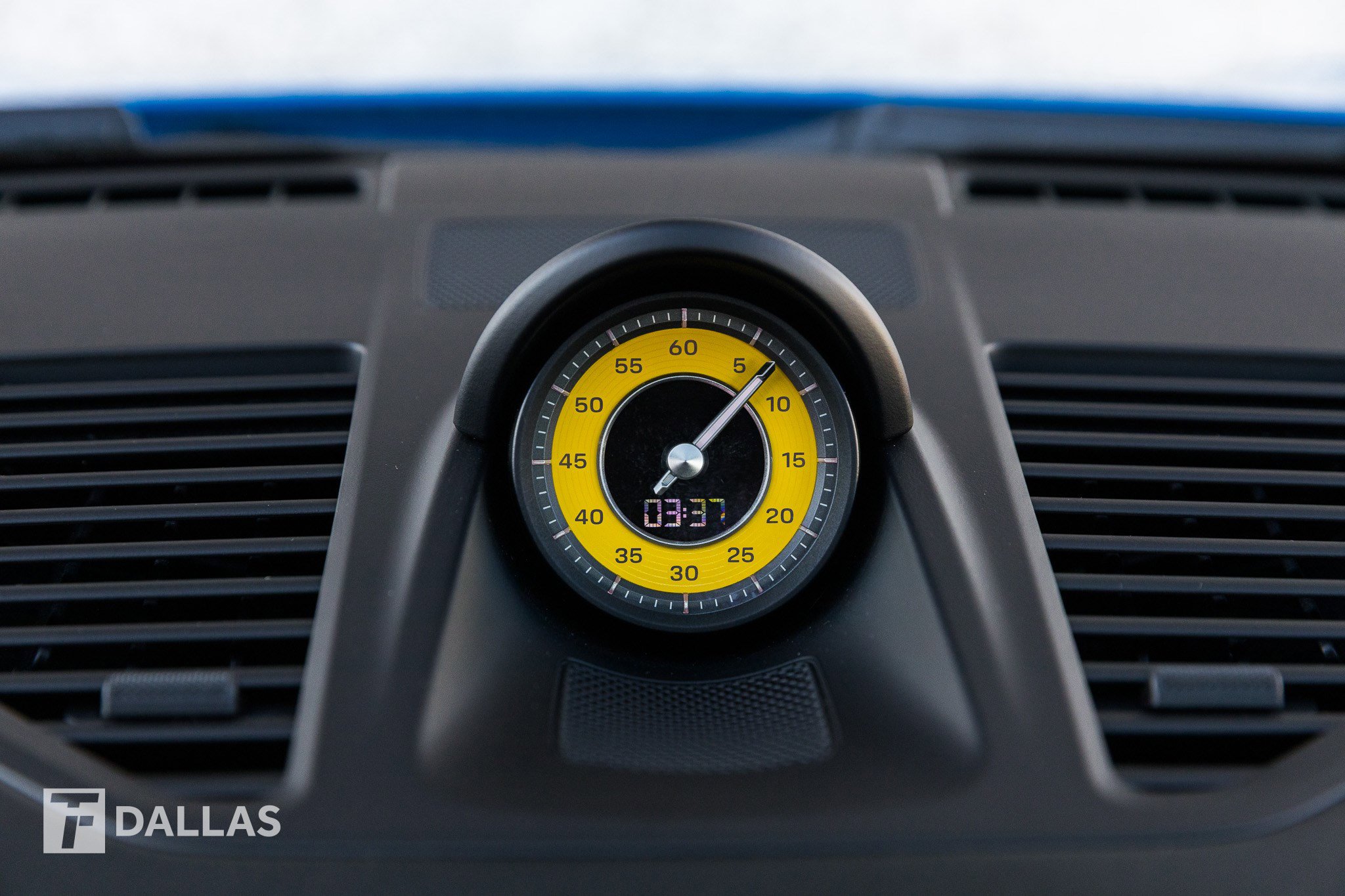 Used 2022 Porsche 911 Turbo image 28