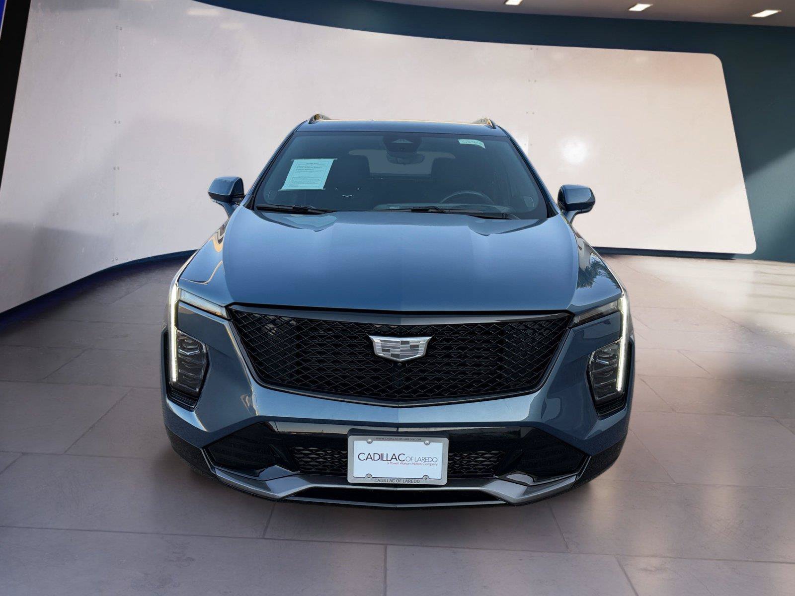 Used 2025 Cadillac XT4 Sport FWD image 8