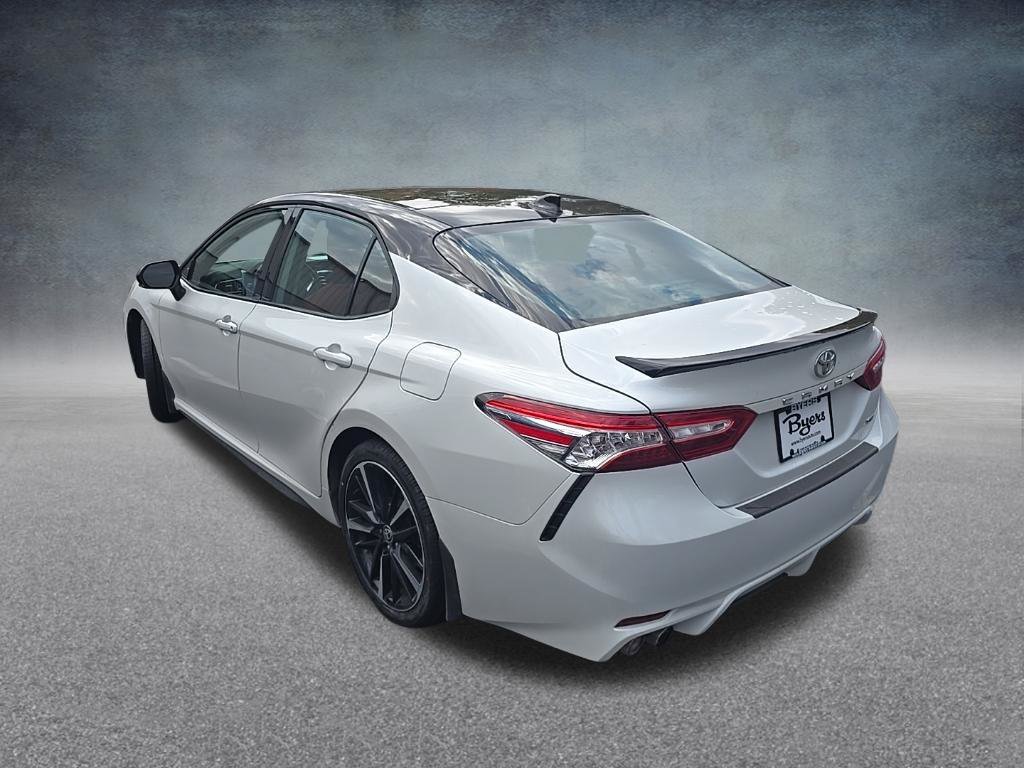 Used 2020 Toyota Camry XSE FWD image 6