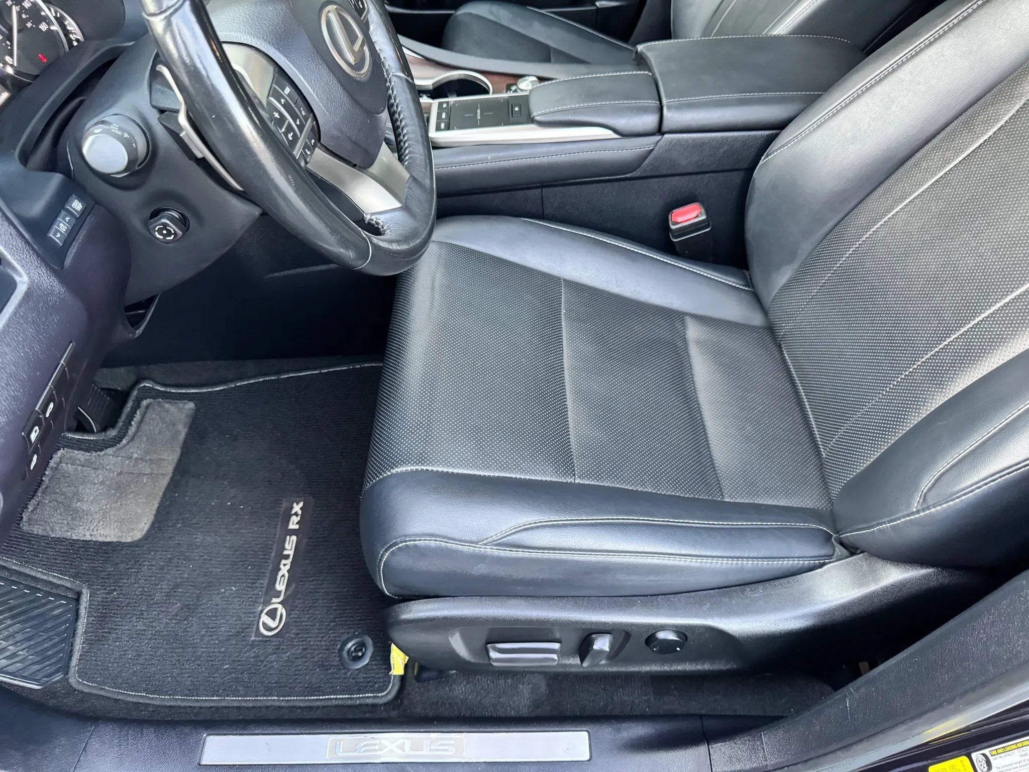 Used 2020 Lexus RX 350 AWD w/ Premium Package image 16